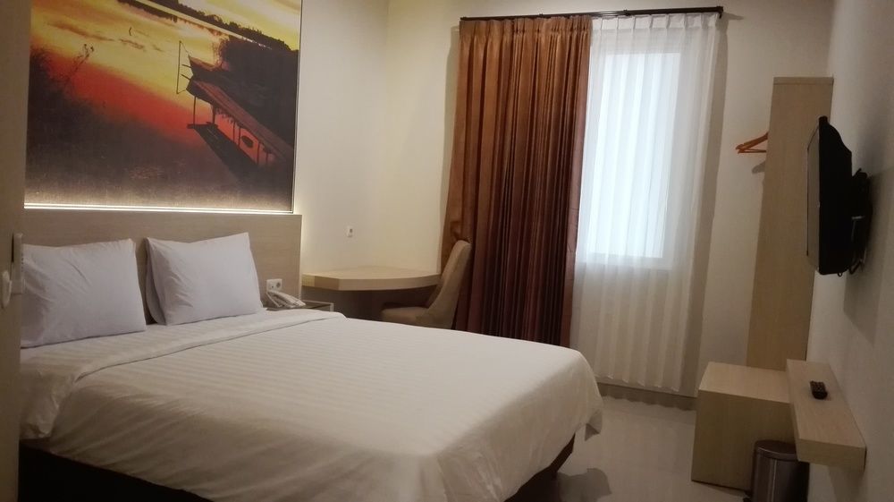 Midtown Xpress Sampit - Kalimantan Tengah Екстериор снимка